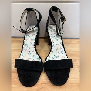1901 Black Suede Heeled Sandals